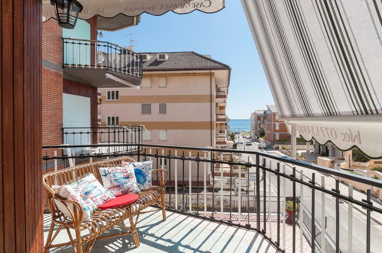 스펠론가 Casa Vacanza Flora 아파트 외부 사진